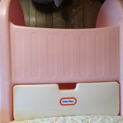 Little TYKES  TOY CRIB WITH DRAW  FOR ANY SIZE DOLL