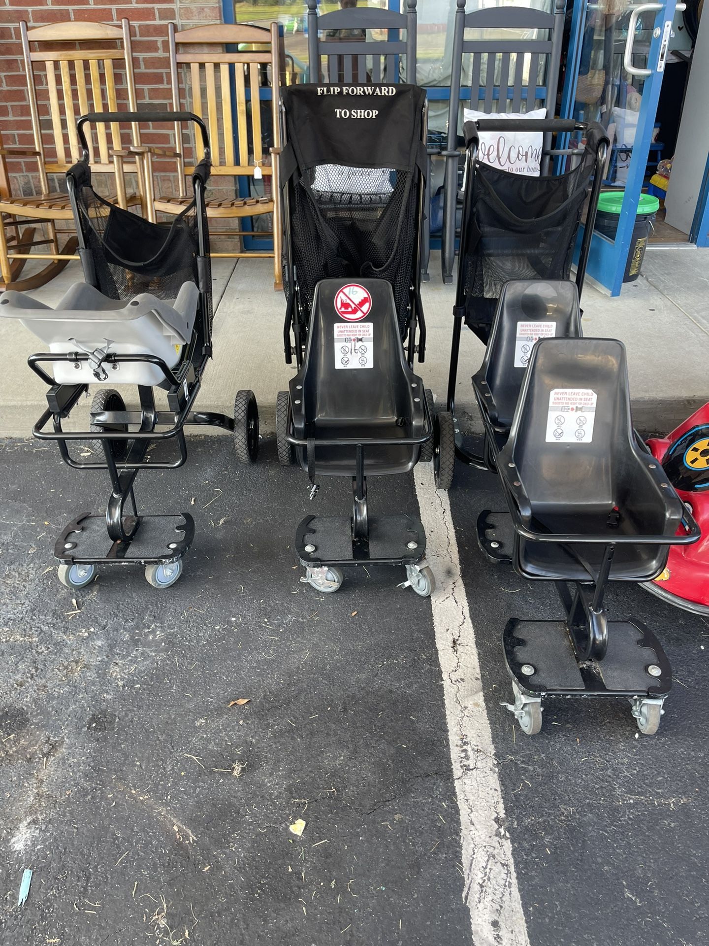 Kiddie kruzzer double And Sigle seater bus stroller shopping Prices Varies Read Description