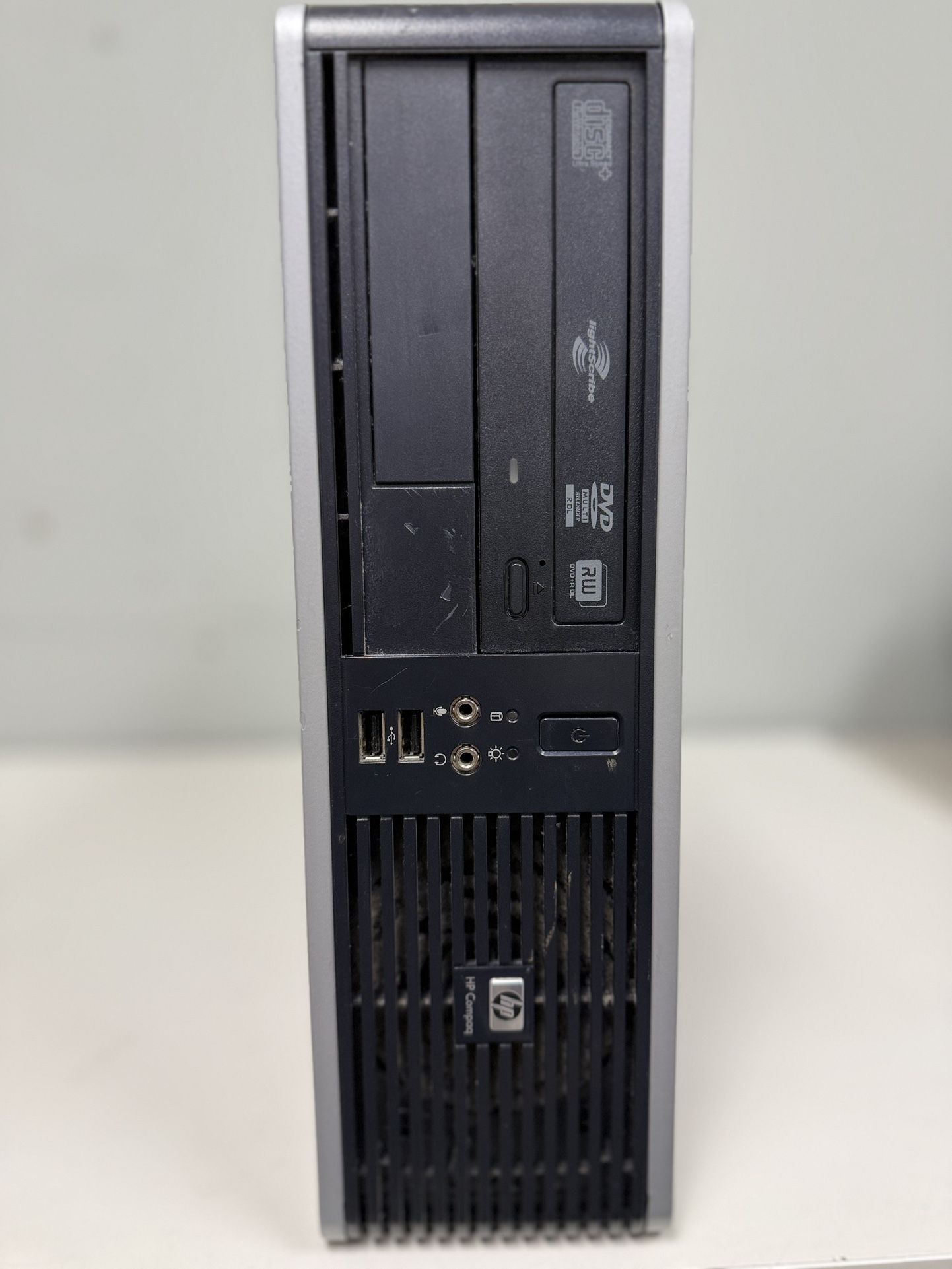 HP Computer Tower Intel (R) Core (TM)