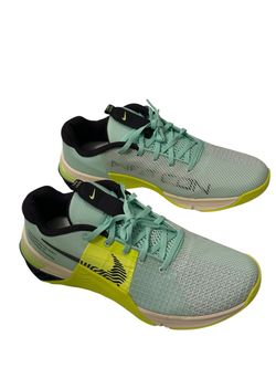 Nike Metcon 8 Mint Foam Volt Men's Size 9.5