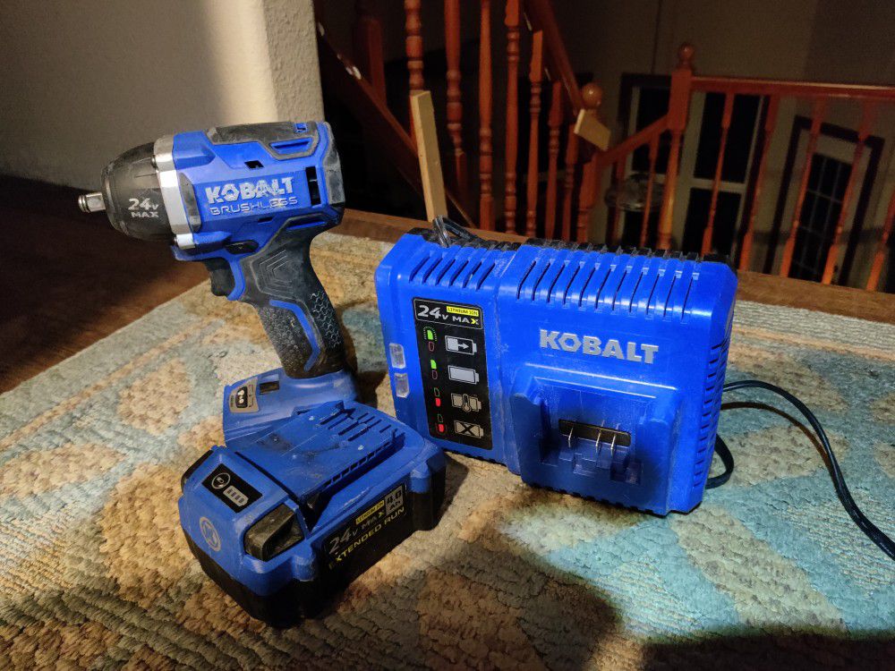 Kobalt 24v 3/8 brushless impact wrench. Charger and 4.0ah battery included