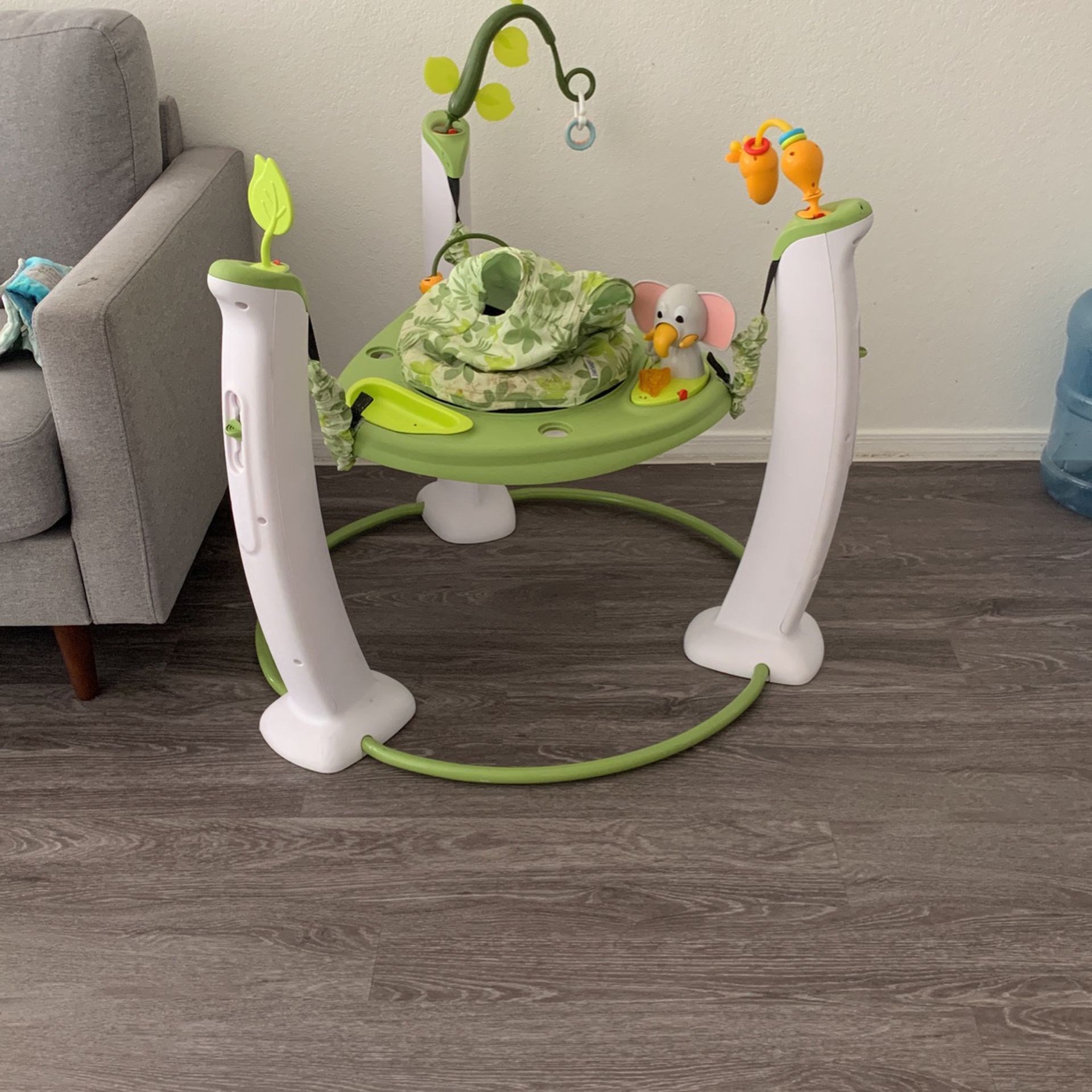 Evenflo ExerSaucer Jump & Learn Stationary Jumper - Jungle Quest