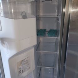Samsung Refrigerator 