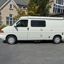 Showroom Condition ! VW  EUROVAN  Winnebago .. One Owner! 98k Miles! No accidents! 