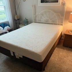 Full Size Mattress, Box Spring and Frame, No Headboard 
