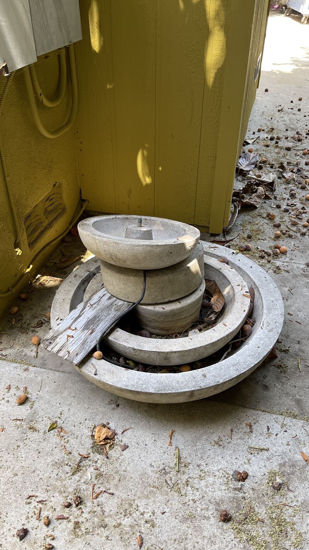 Concrete Water Fountain For Garden Outside