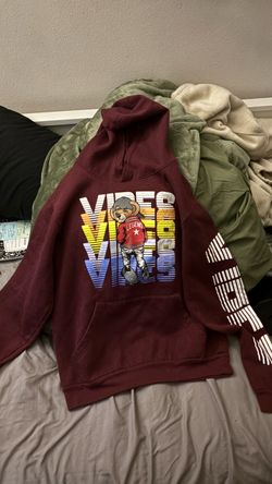 Vibes Streetwear Hoodie W Skateboarding Bear Size S