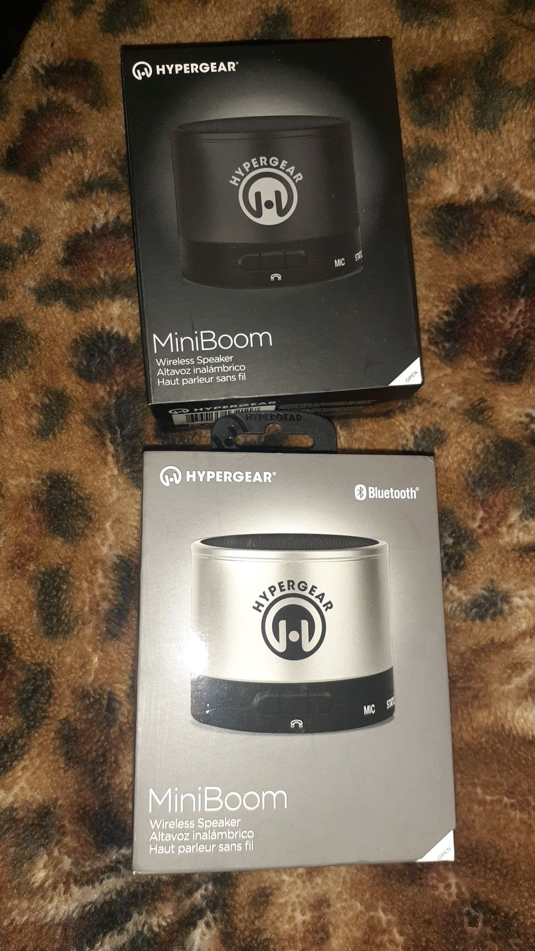 2 new never opened bluetooth speakers