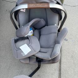 Nuna Car Seat Baby Traveler