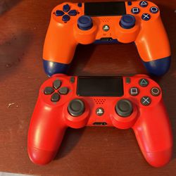 PS4 Controllers 