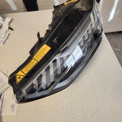 2023 Audi Rs7 Damaged Left Matrix Headlight