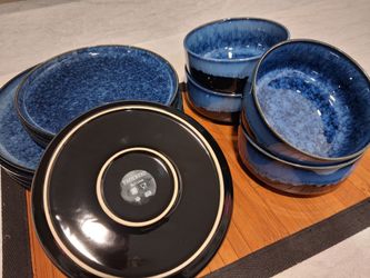 Full dinning set, cutlery, and glassware