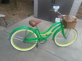 -Womens 26 inches Beach Cruiser Bicycle-