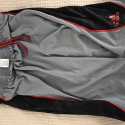 Adidas climalite men's basketball shorts size large used once