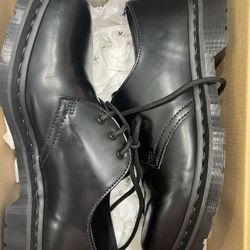 Like New Mens Shoes 