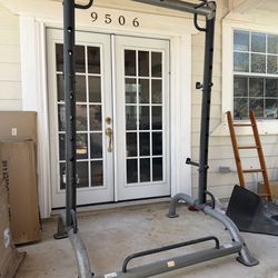 Marcy squat rack leg press w safety catch