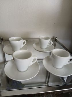 Set of cups