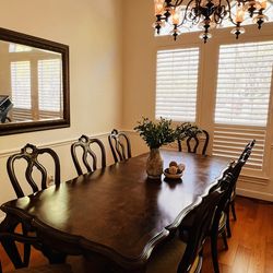 Thomasville Burl Wood Dining Table Set with Leaf – Seats 8-10