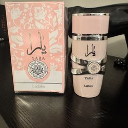 Lattafa Yara Eau de Parfum 100ml