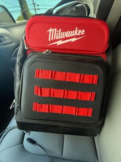 Milwaukee 15 in. Backpack
