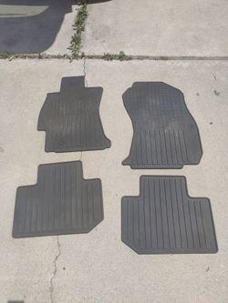 Subaru Forester all weather mats