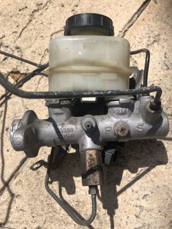 Nissan 240sx S14 brake master with lines