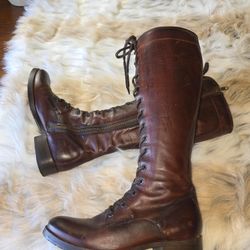 FRYE AND CO. Women's Lace Up Boots - Brown