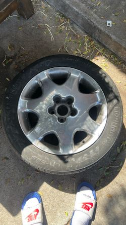Lexus Ls430 stock rim