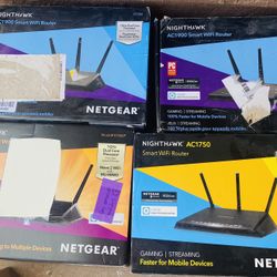 Set of Cable Modem Rauters (15 pieces)and 2 Docking stations 