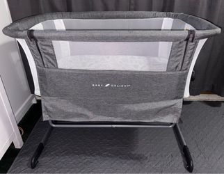 Beside Me Dreamer Bassinet & Bedside Sleeper