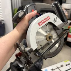 CRAFTSMAN C3 19.2 VOLT 5 1/2 INCH CIRCULAR SAW 