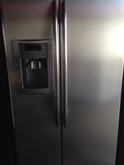 Ge profile refrigerator