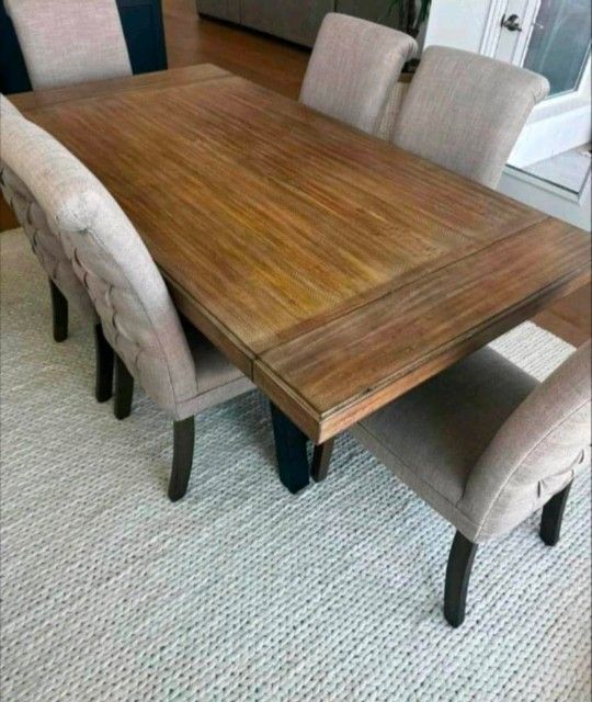 Dinning table and chairs