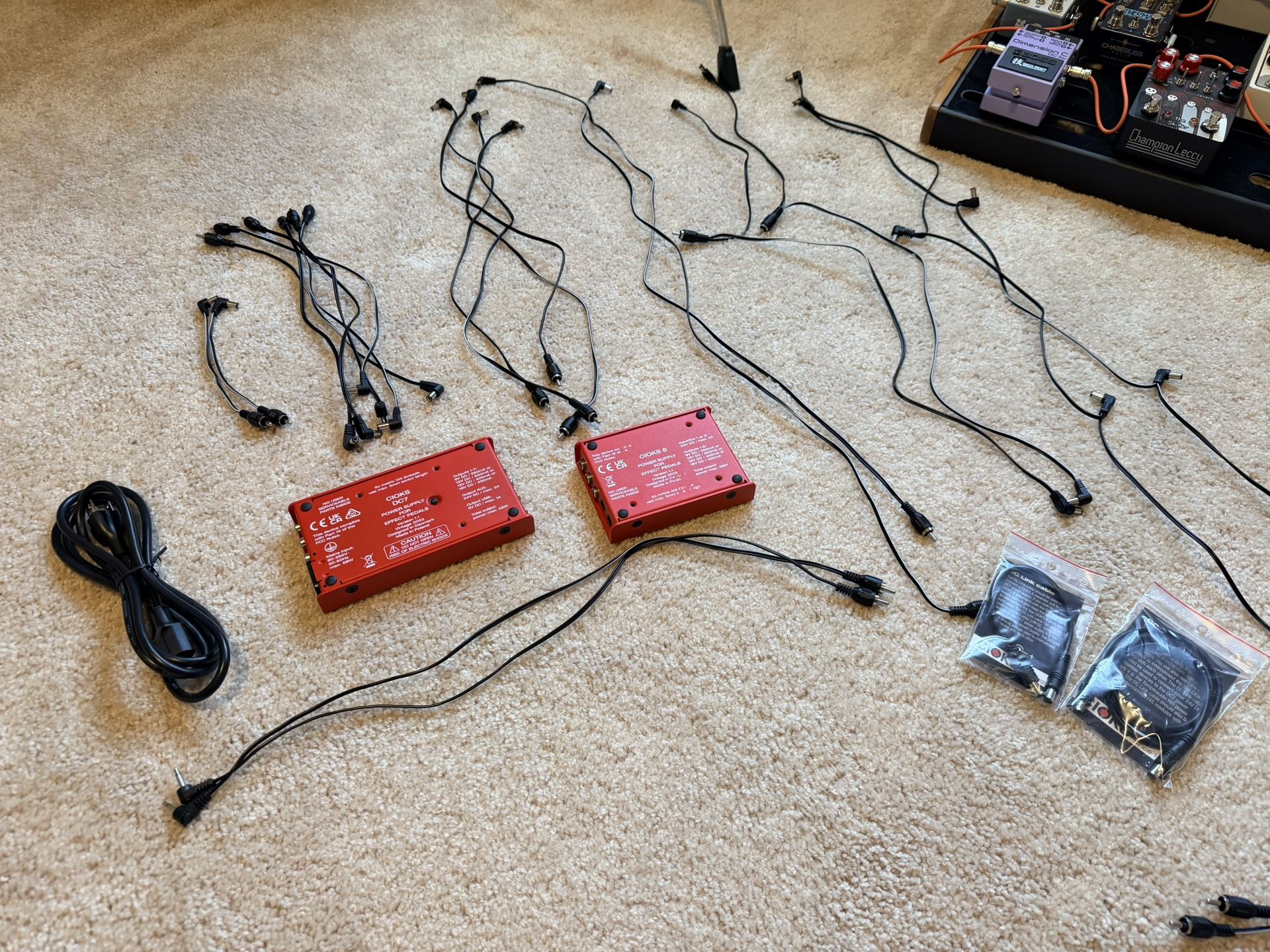 CIOKS DC 7 C8E Superpower Bundle Pedal Power Supply