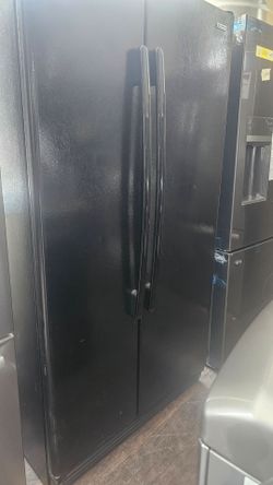 Refrigerator & stove Electric Work Great Have Warranty Available