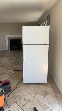 refrigerator white GE
