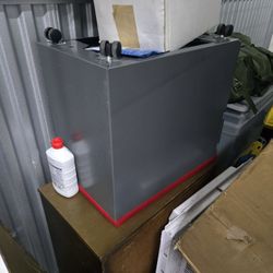 File Cabinet With Cusion And Key