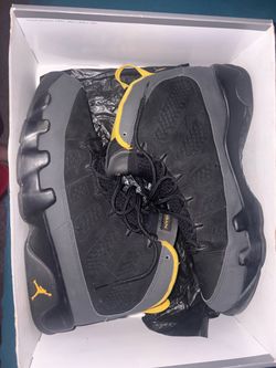 Jordan 9 university gold