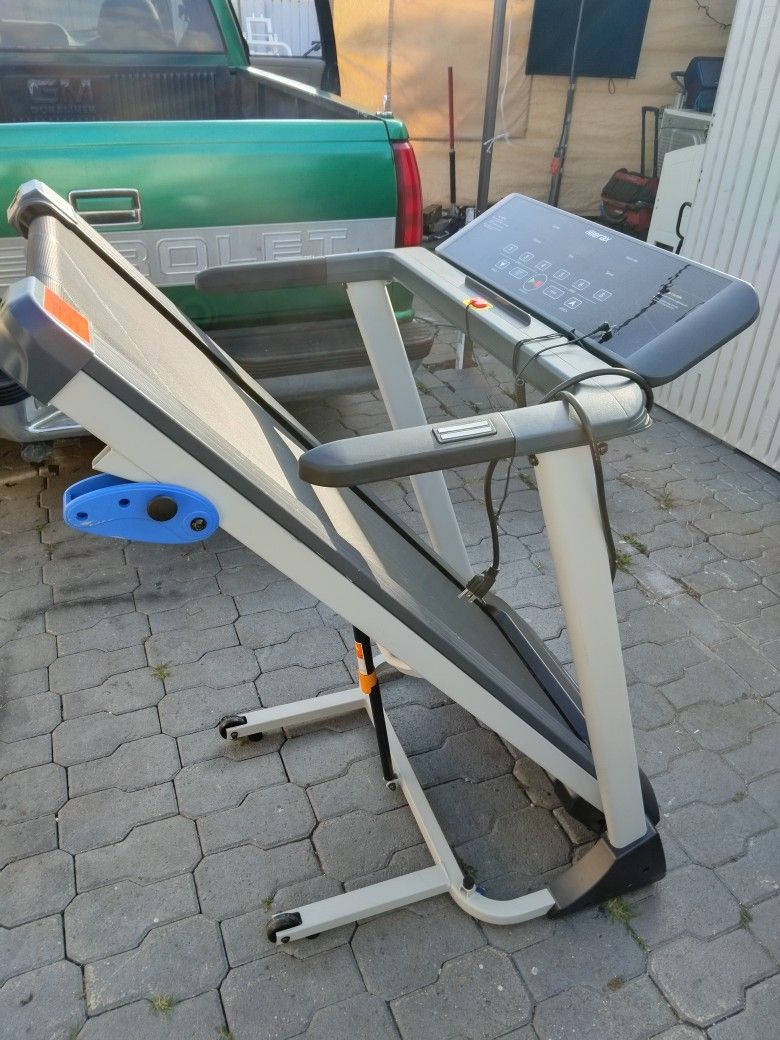 Compact Treadmill