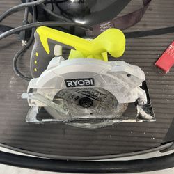 Used RYOBI 13 Amp Corded 7-1/4 in. Circular Saw
