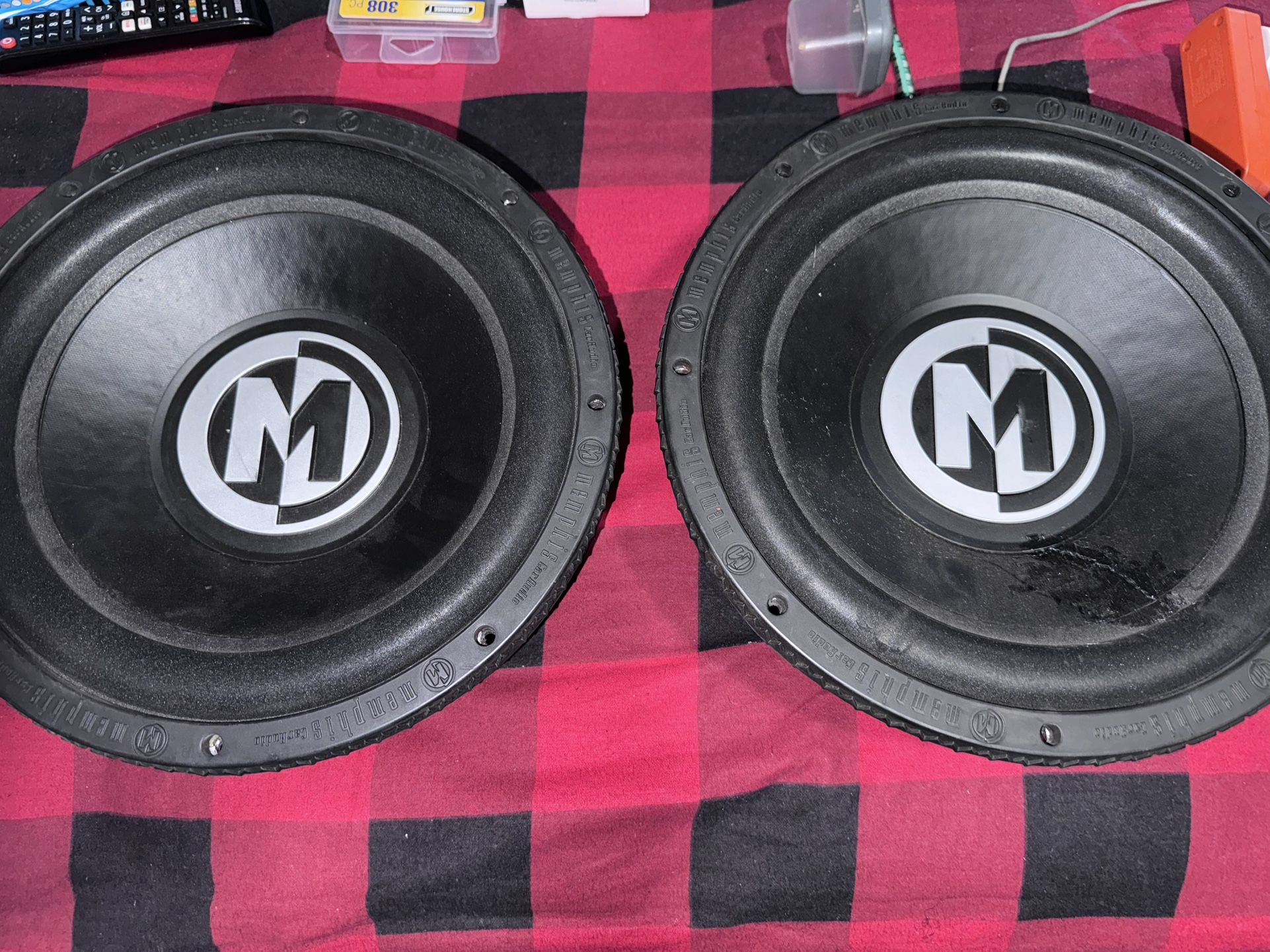 12inch Subwoofers Monsters And Amp $100