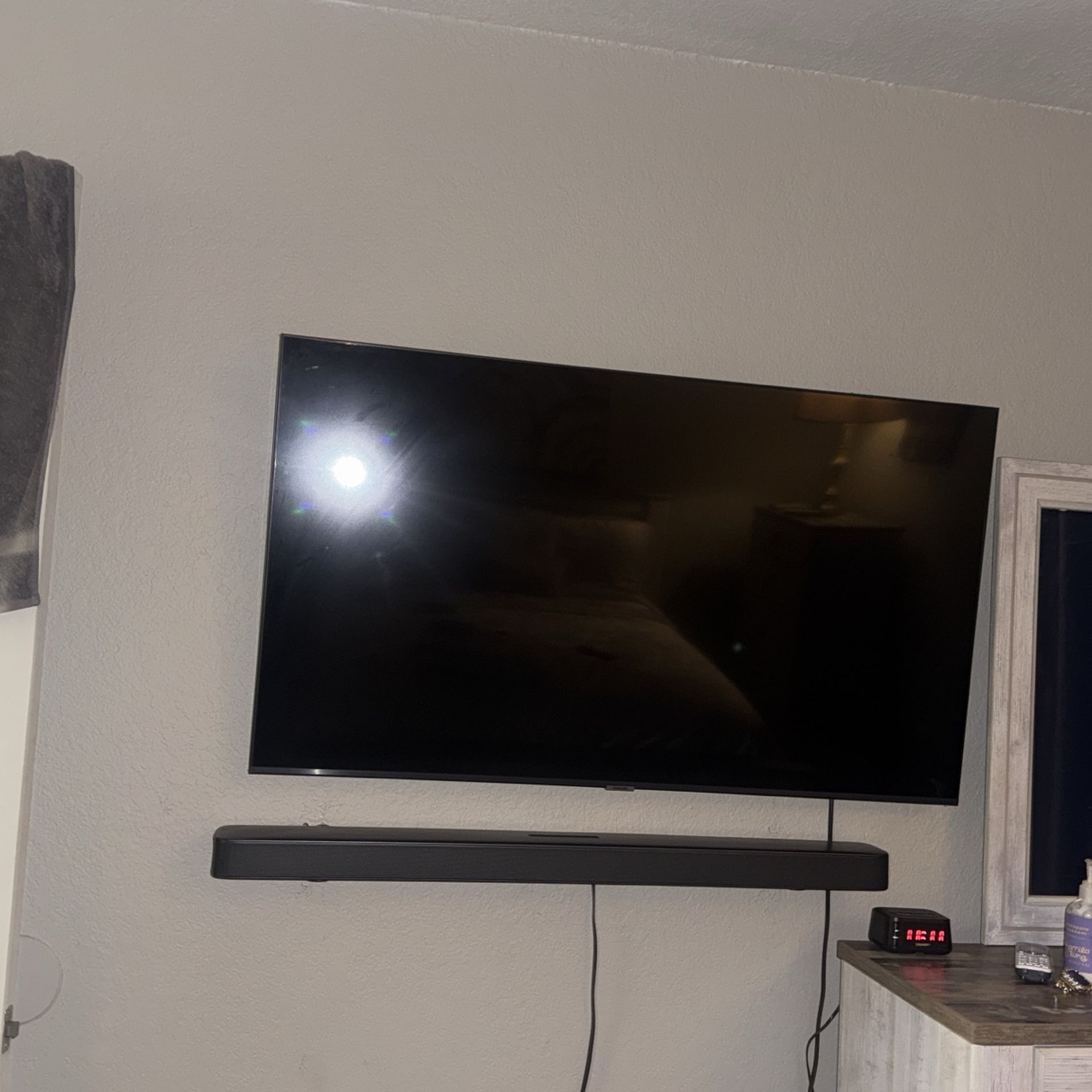Selling a 50” Samsung 