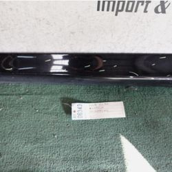 2007 - 2008 - 2009 AUDI Q7 FRONT LEFT DRIVER LOWER DOOR MOLDING OEM AY06343