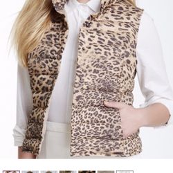 Two By Vince Camuto Leopard Puffer Vest Size Medium 