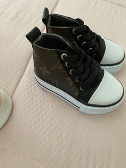 LV shoes