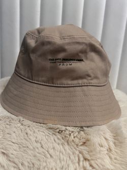 New bucket hat