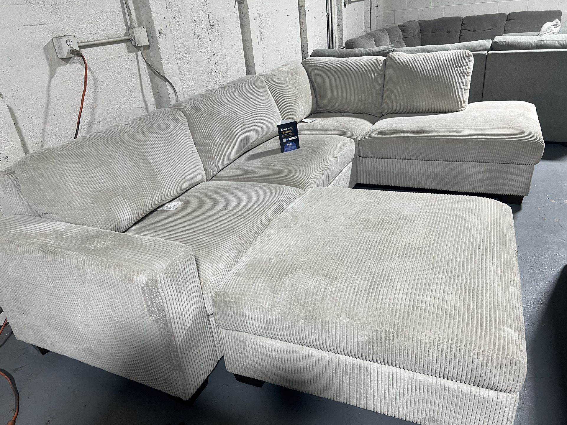 SECTIONAL COUCH SOFA 