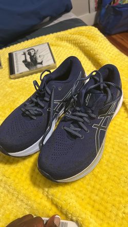 ASICS Gel-Kayano Running Sneakers