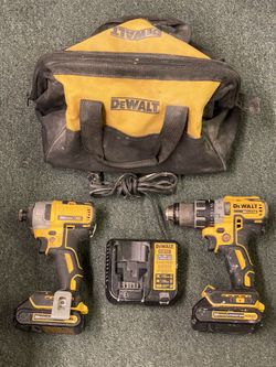 20-Volt MAX Lithium-Ion Cordless Drill/Impact Combo Kit (2-Tool) with (2) Batteries 1.5Ah, Charger and Tool Bag