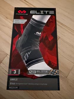McDavid Elite engineered elastic Ankle Brace Medium